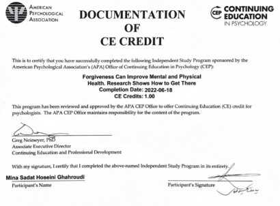 مدارک مینا سادات حسینی - روانشناس